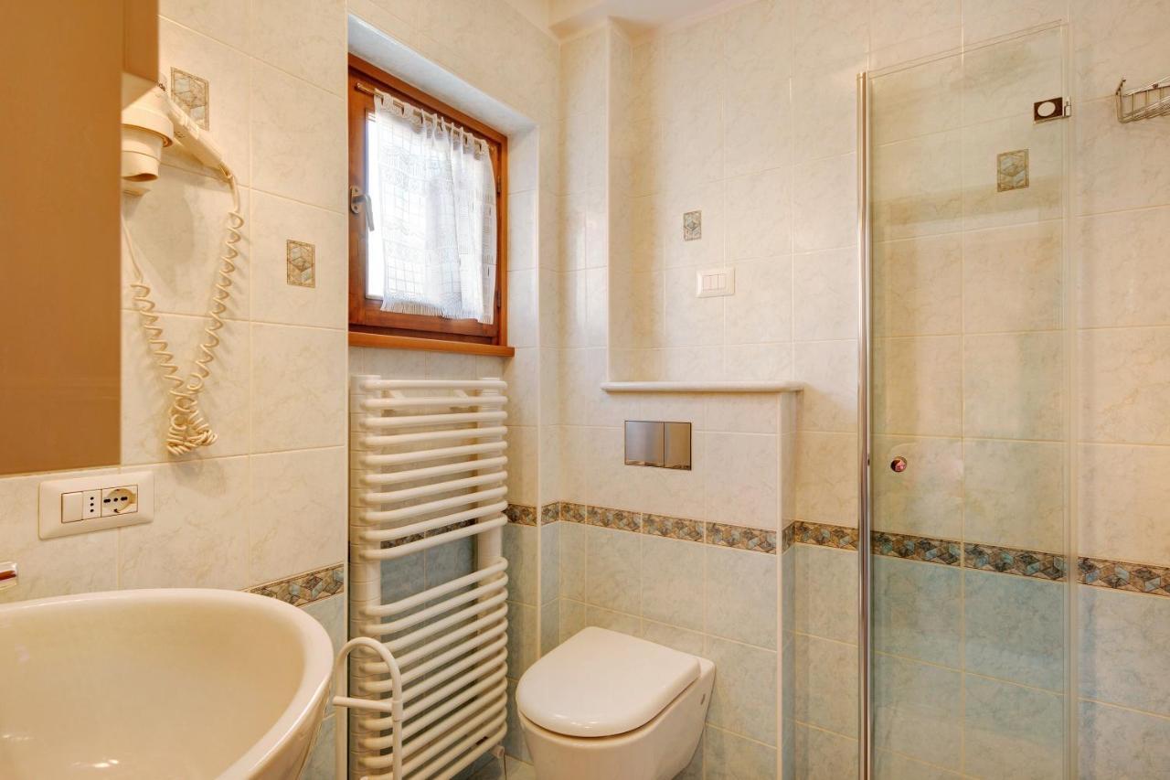 Chalet Meridiana Appartamento 7 Livigno Eksteriør bilde